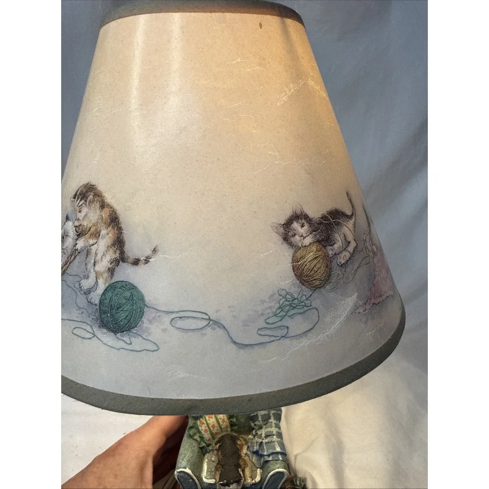 Vintage Cat Lady Table Lamp Chair Cats Kittens Yarn Comfy Chair Resin Grannycore